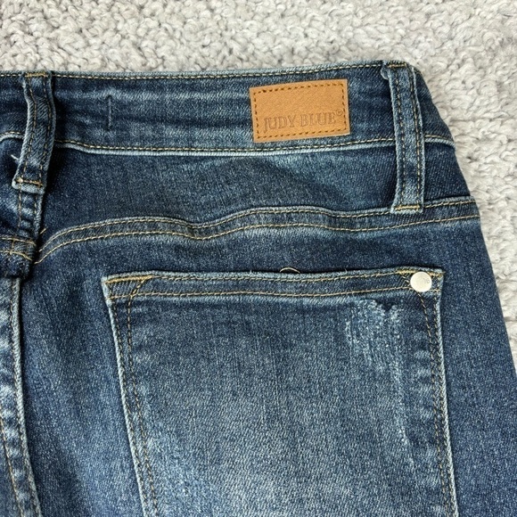 Judy Blue Jeans Womens 7 Mid Rise Vintage Relaxed Fit Distressed Holes JB88135 - Picture 3 of 4